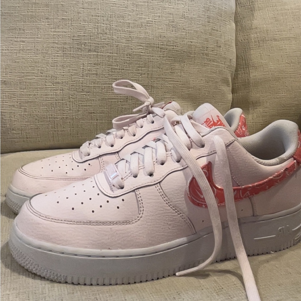 Nike Pink and Red Women's Sneakers
